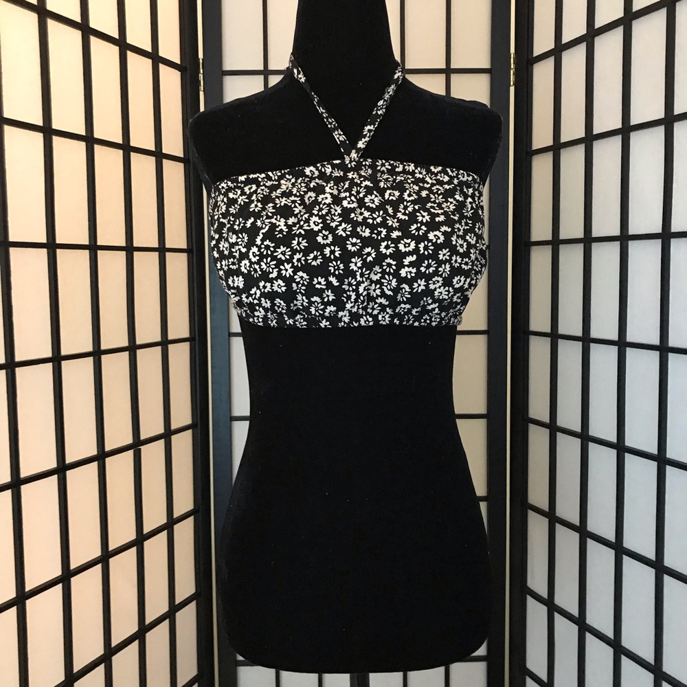 Daisy halter